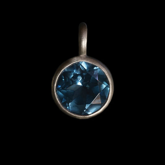 13mm Synthetic Spinel  20mm Drop